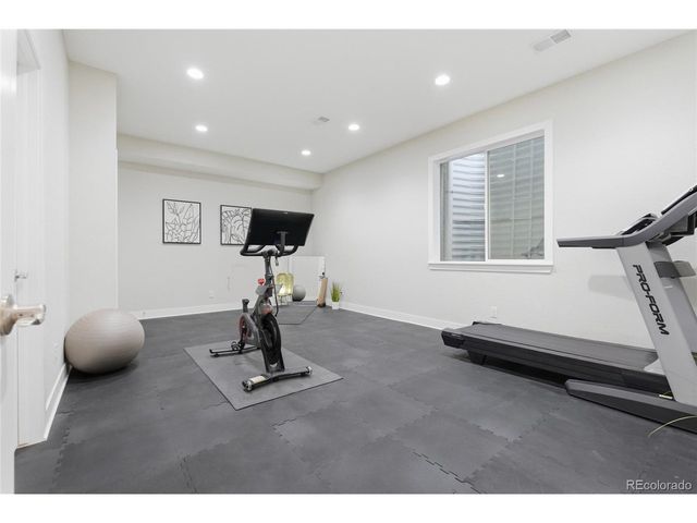 1156 S Lincoln St, Denver, CO 80210