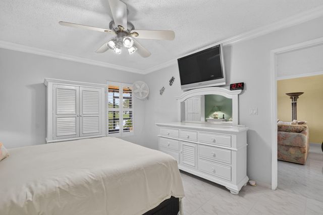18901 Haywood Terrace Apt 4, Boca Raton, FL 33496