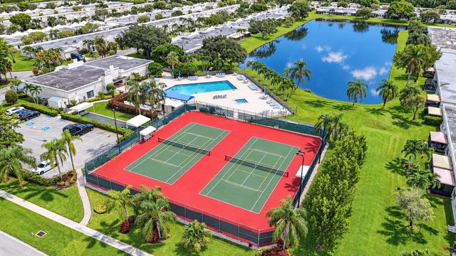 18901 Haywood Terrace Apt 4, Boca Raton, FL 33496