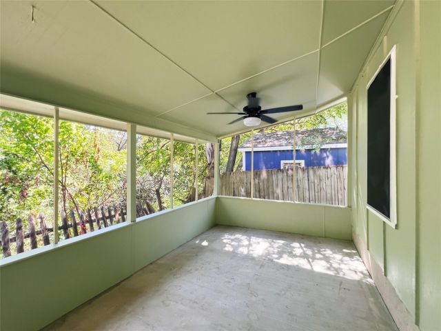 5201 Hedgewood DR, Austin, TX 78745