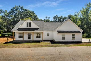 129 Boxwood Lane, Anderson, SC 29621