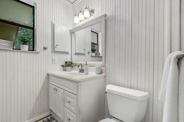 10104 Woodland Village DR, Austin, TX 78750