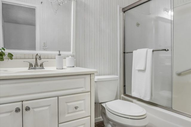 10104 Woodland Village DR, Austin, TX 78750