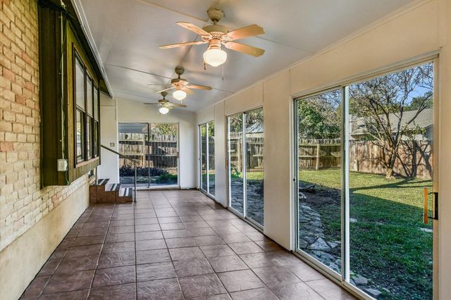 10104 Woodland Village DR, Austin, TX 78750