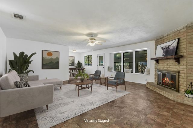 10104 Woodland Village DR, Austin, TX 78750