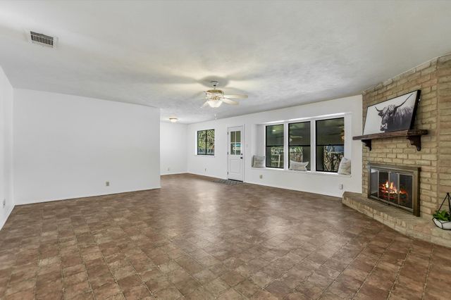 10104 Woodland Village DR, Austin, TX 78750