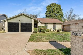10104 Woodland Village DR, Austin, TX 78750