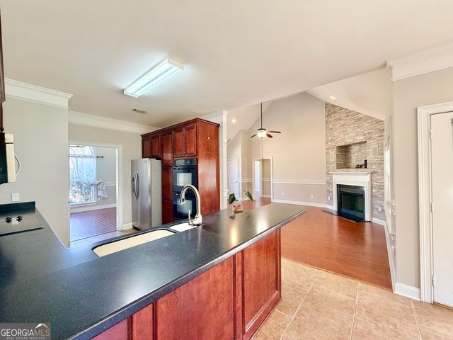 384 Lakemere Lane NW, Milledgeville, GA 31061