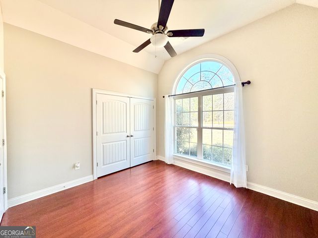 384 Lakemere Lane NW, Milledgeville, GA 31061