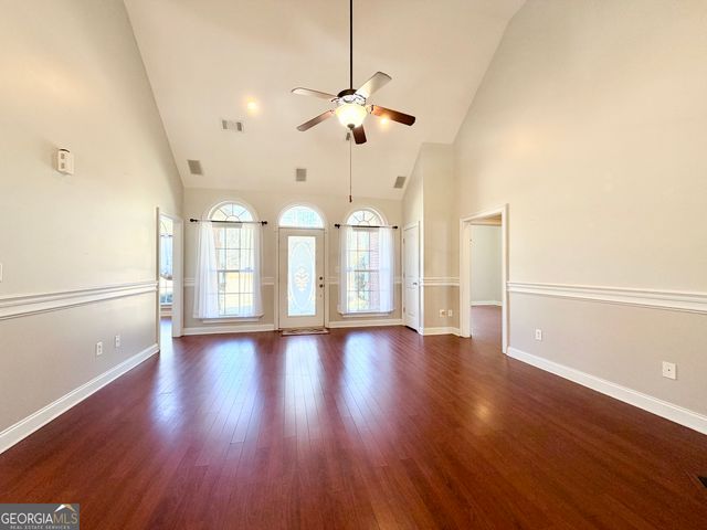 384 Lakemere Lane NW, Milledgeville, GA 31061