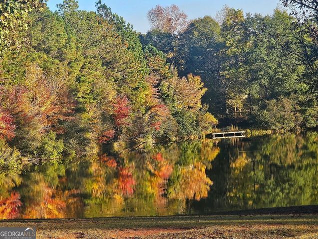 384 Lakemere Lane NW, Milledgeville, GA 31061