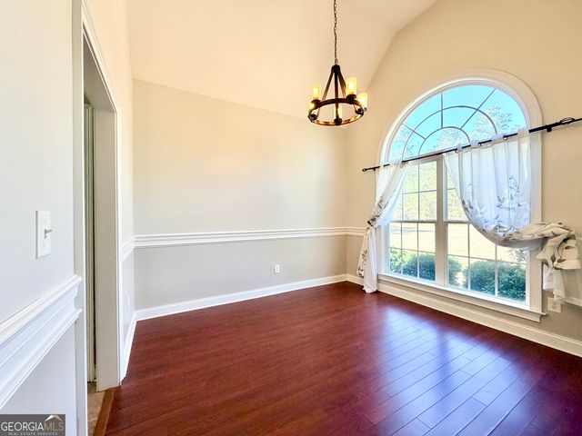 384 Lakemere Lane NW, Milledgeville, GA 31061