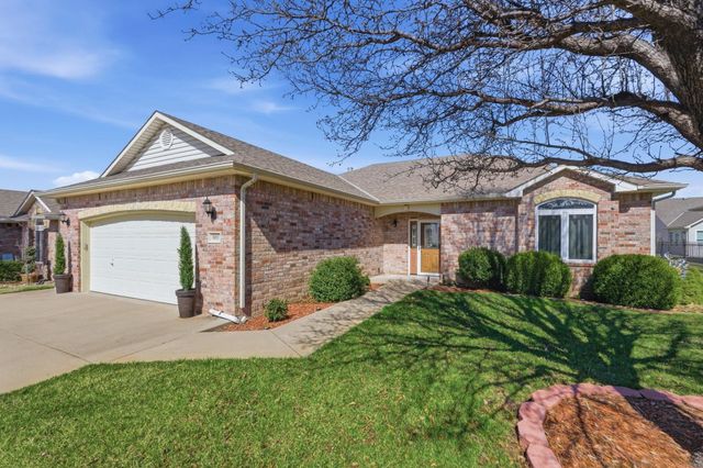 880 Par Dr., El Dorado, KS 67042