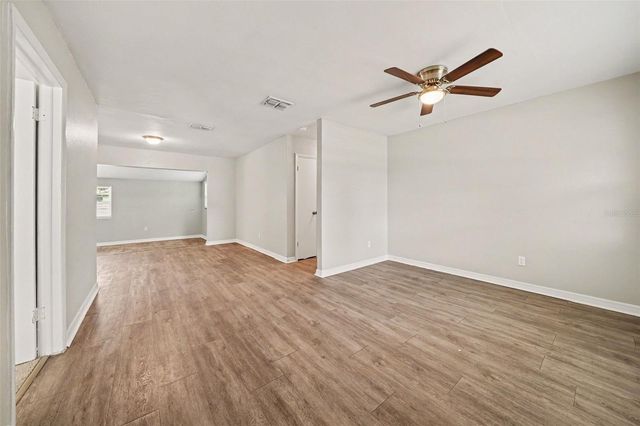1895 S IVEY LANE, Orlando, FL 32811