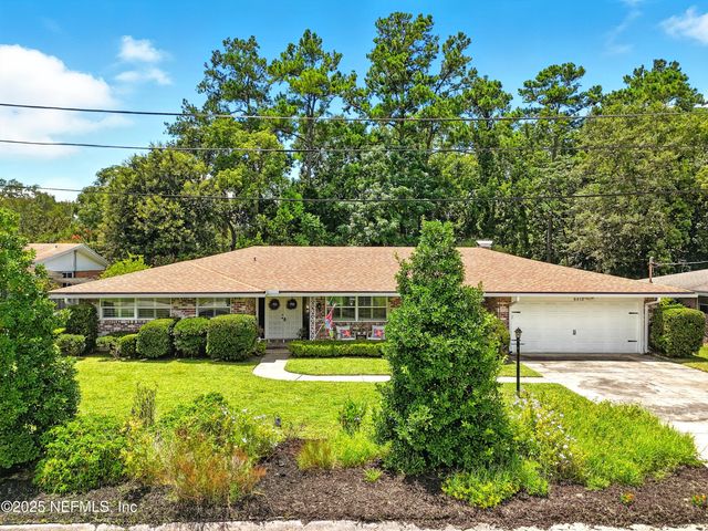6812 CABALLERO Drive, Jacksonville, FL 32217