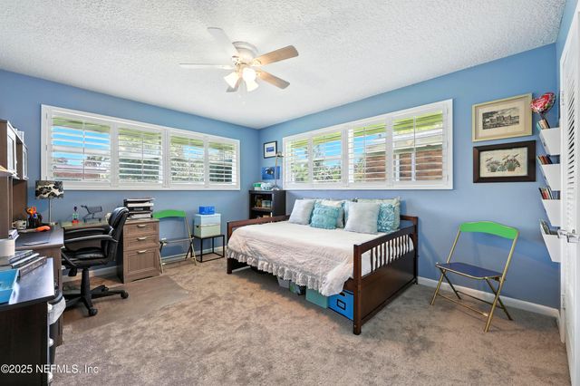 6812 CABALLERO Drive, Jacksonville, FL 32217