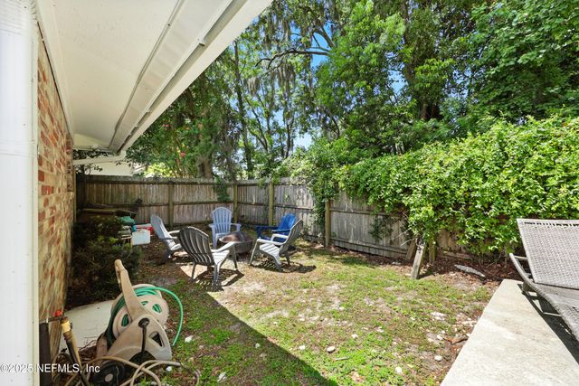 6812 CABALLERO Drive, Jacksonville, FL 32217