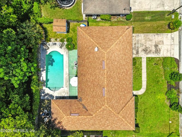 6812 CABALLERO Drive, Jacksonville, FL 32217