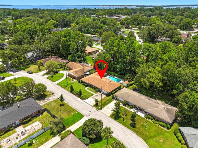 6812 CABALLERO Drive, Jacksonville, FL 32217