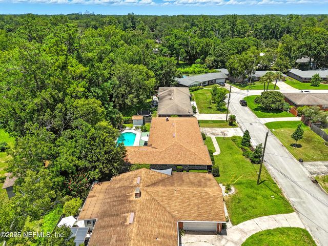 6812 CABALLERO Drive, Jacksonville, FL 32217