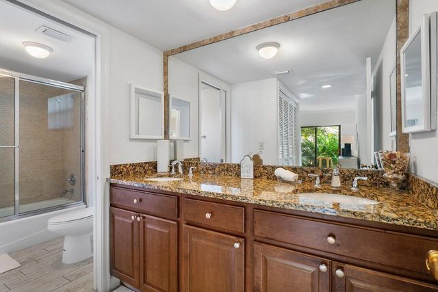 11863 Wimbledon Circle 433, Wellington, FL 33414