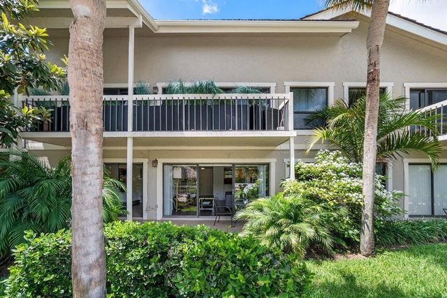 11863 Wimbledon Circle 433, Wellington, FL 33414