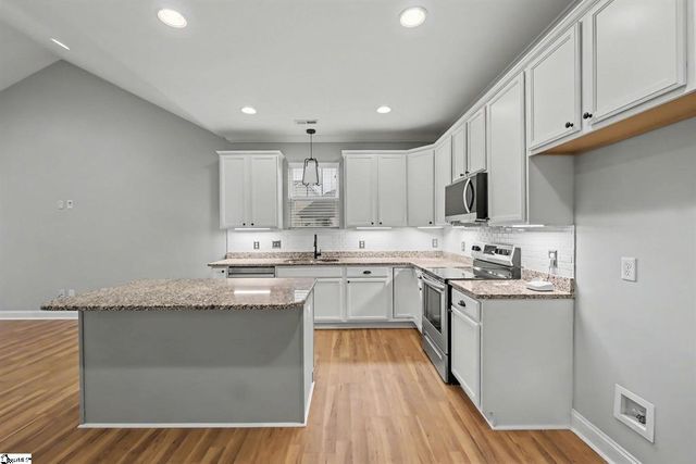 1104 Draycott Road, Simpsonville, SC 29681