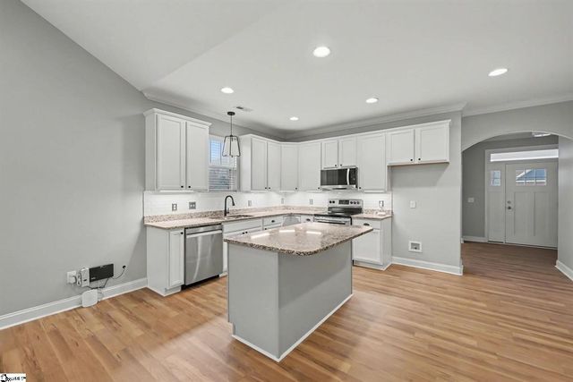 1104 Draycott Road, Simpsonville, SC 29681