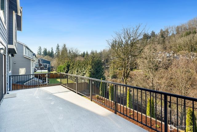 15903 98th Avenue NE, Bothell, WA 98011