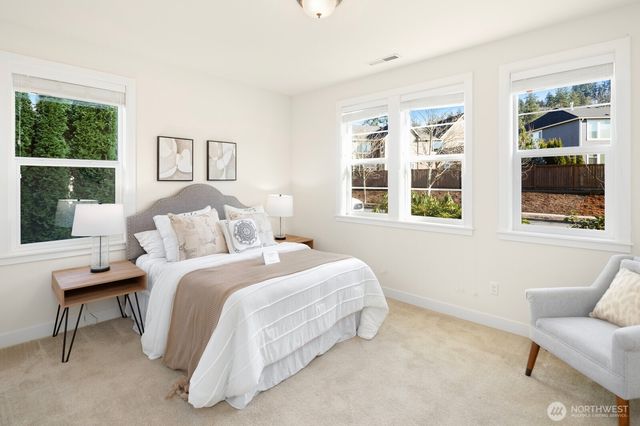 15903 98th Avenue NE, Bothell, WA 98011