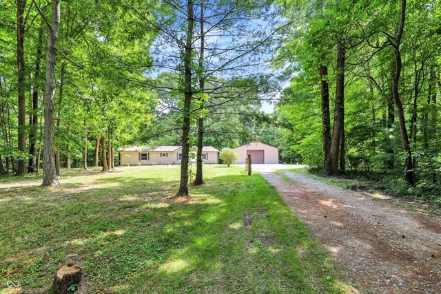 3125 N Hurricane Hills E, Paragon, IN 46166