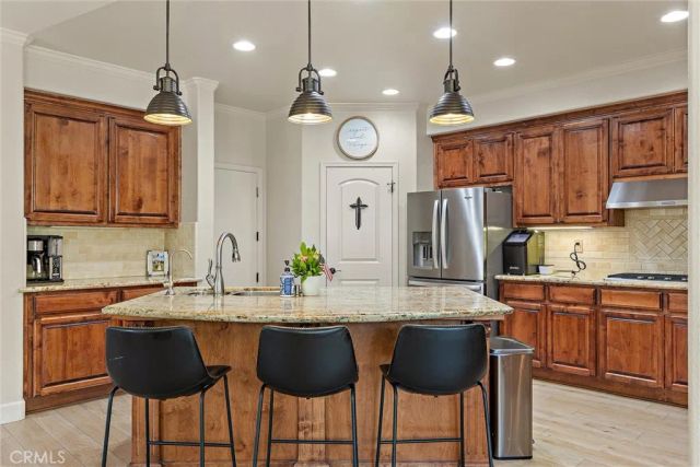 204 Vista Del Rio Court, Paso Robles, CA 93446