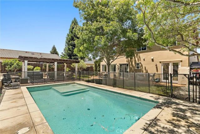 204 Vista Del Rio Court, Paso Robles, CA 93446