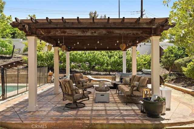204 Vista Del Rio Court, Paso Robles, CA 93446