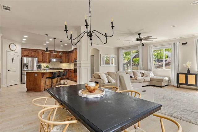 204 Vista Del Rio Court, Paso Robles, CA 93446