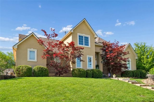 1011 Foxtail Drive, Grain Valley, MO 64029