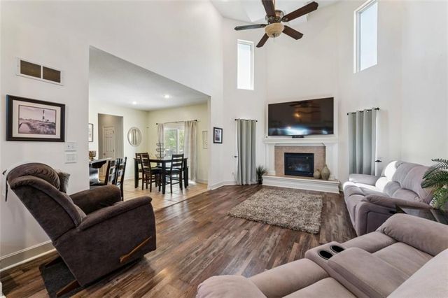 1011 Foxtail Drive, Grain Valley, MO 64029