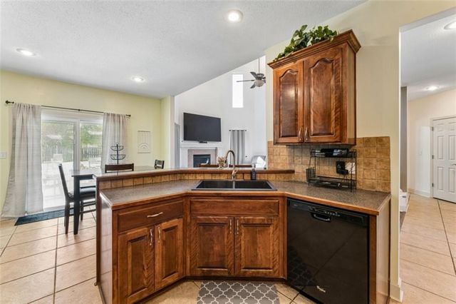 1011 Foxtail Drive, Grain Valley, MO 64029