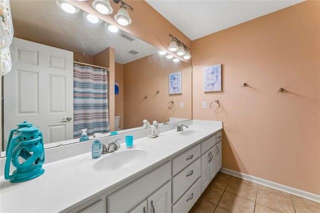 1011 Foxtail Drive, Grain Valley, MO 64029