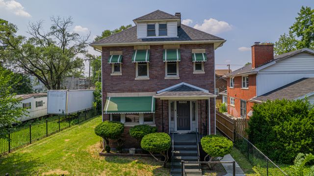 10836 S State Street, Chicago, IL 60628
