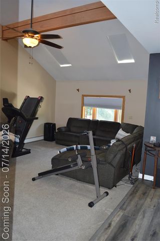 10055 Walnut Hill Drive, Davisburg, MI 48350