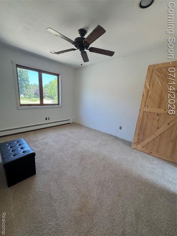 10055 Walnut Hill Drive, Davisburg, MI 48350