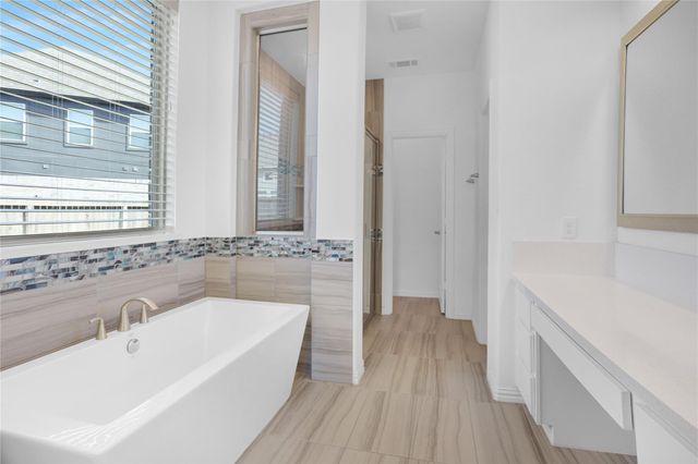 2718 Ripe Amber Cup Court, Richmond, TX 77406