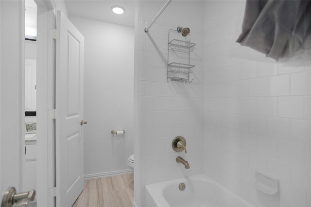 2718 Ripe Amber Cup Court, Richmond, TX 77406