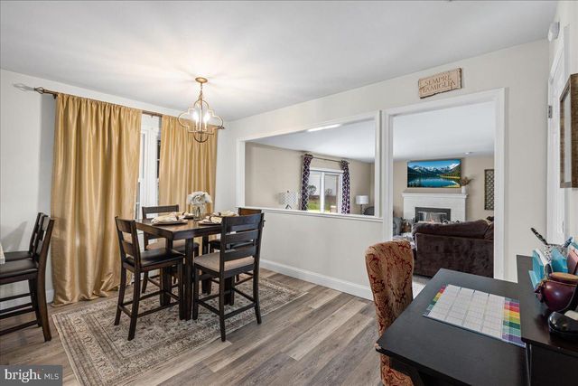 867 OLSEN DR, Yardley, PA 19067