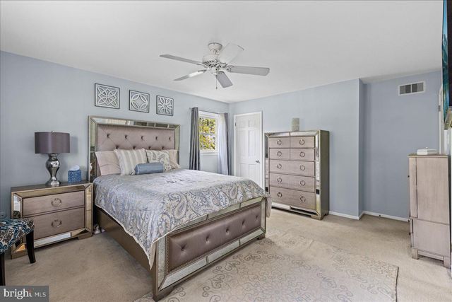 867 OLSEN DR, Yardley, PA 19067