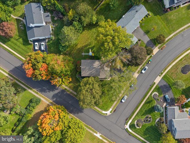 867 OLSEN DR, Yardley, PA 19067