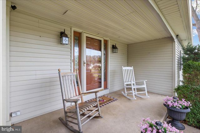 867 OLSEN DR, Yardley, PA 19067
