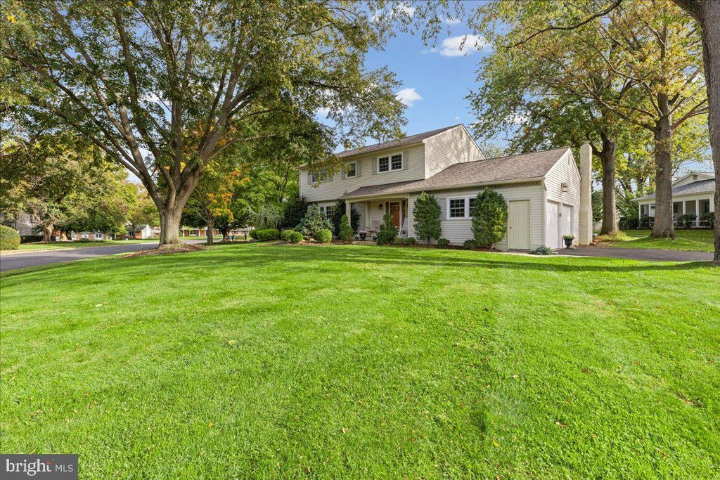 867 OLSEN DR, YARDLEY, PA 19067 — photo 4