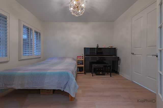 1117 W Monroe Street 8, Chicago, IL 60607